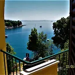Villamar Beachfront With Free Private Parking