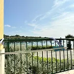 Apartmán Villamar Beachfront With Free Private Parking *