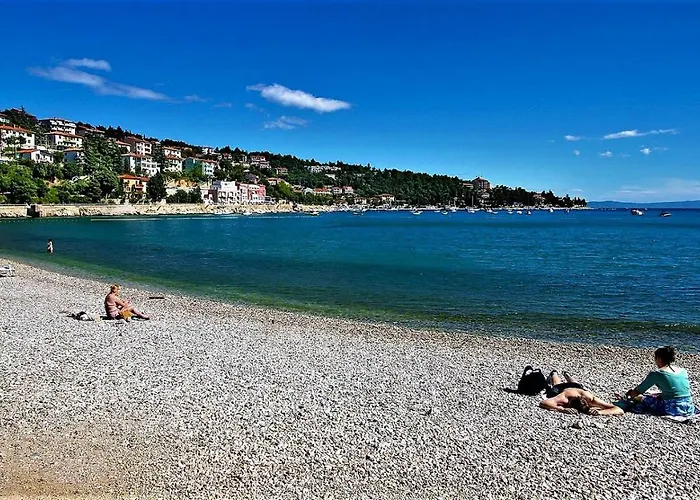 Διαμέρισμα Villamar Beachfront With Free Private Parking Rabac