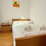 Apartament Villamar Beachfront With Free Private Parking