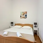 Villamar Beachfront With Free Private Parking Apartament