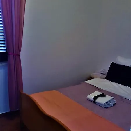 Apartament Villamar Beachfront With Free Private Parking *