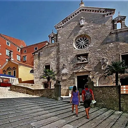 Villamar Beachfront With Free Private Parking * Rabac