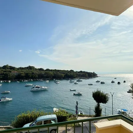 Villamar Beachfront With Free Private Parking * Rabac