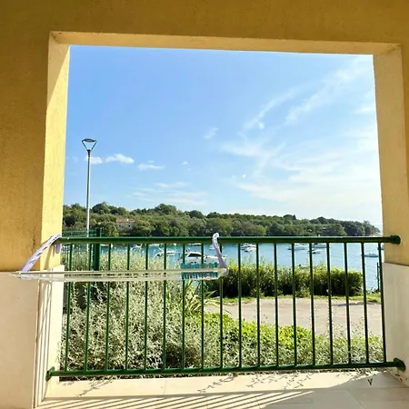 Villamar Beachfront With Free Private Parking *