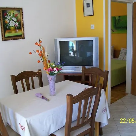 Villamar Beachfront With Free Private Parking * Rabac