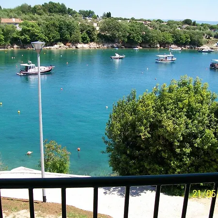Apartament Villamar Beachfront With Free Private Parking *