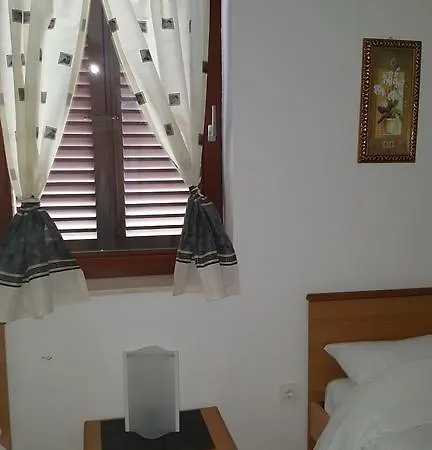 Apartament Villamar Beachfront With Free Private Parking Rabac
