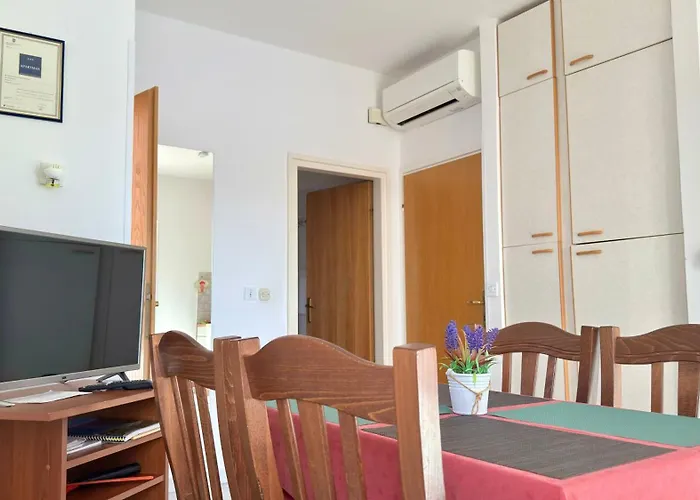 Villamar Beachfront With Free Private Parking *