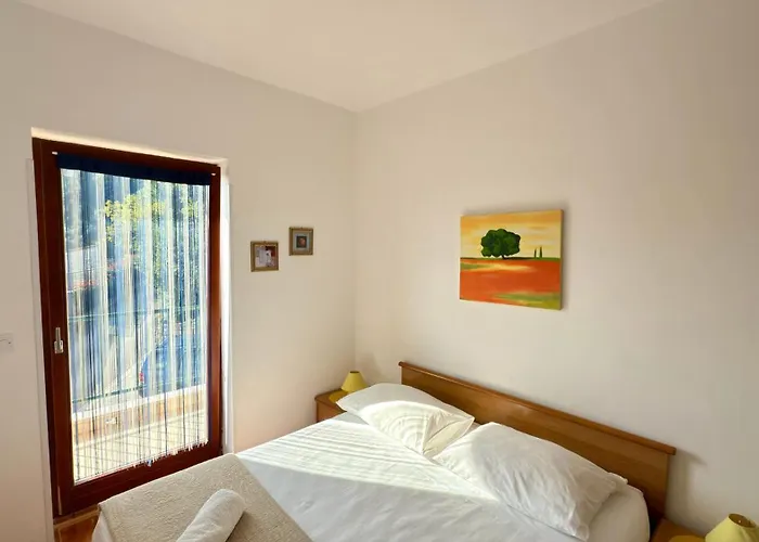 Villamar Beachfront With Free Private Parking * ראבץ