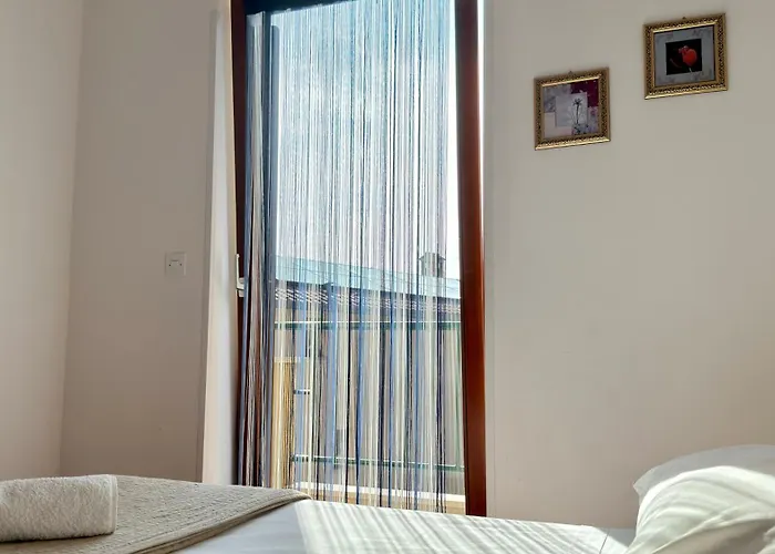 Villamar Beachfront With Free Private Parking * ראבץ